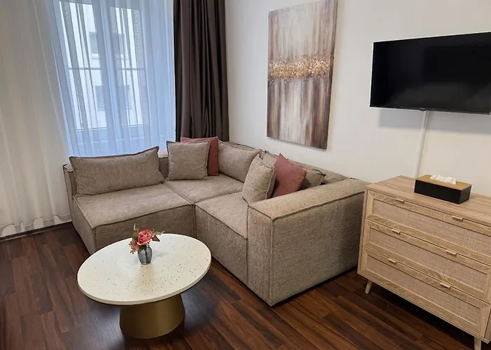 Apartment In Heart Of 4 Vienna